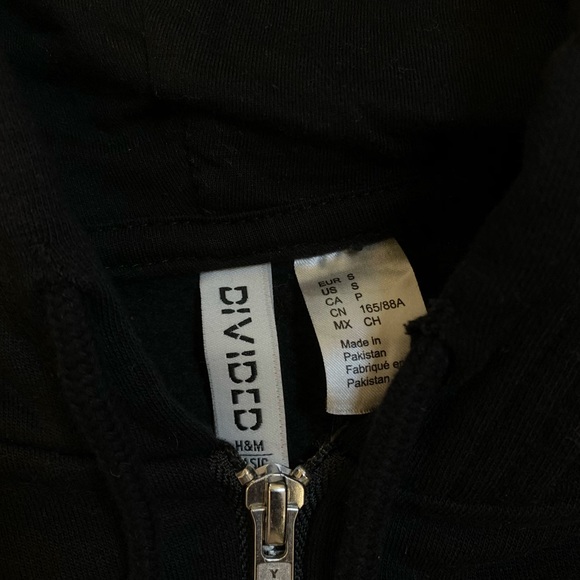 H&M BLACK ZIP UP HOODIE - Picture 2 of 2